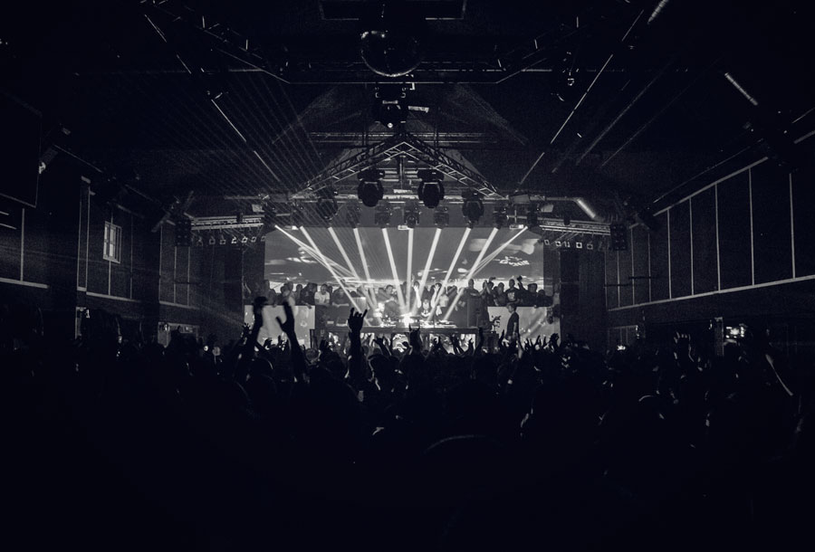 emmanuel-top-over-drive-01